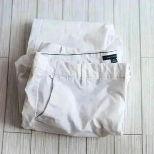 Women's Tommy Hilfiger Size 12 White flat front straight leg pants stretch